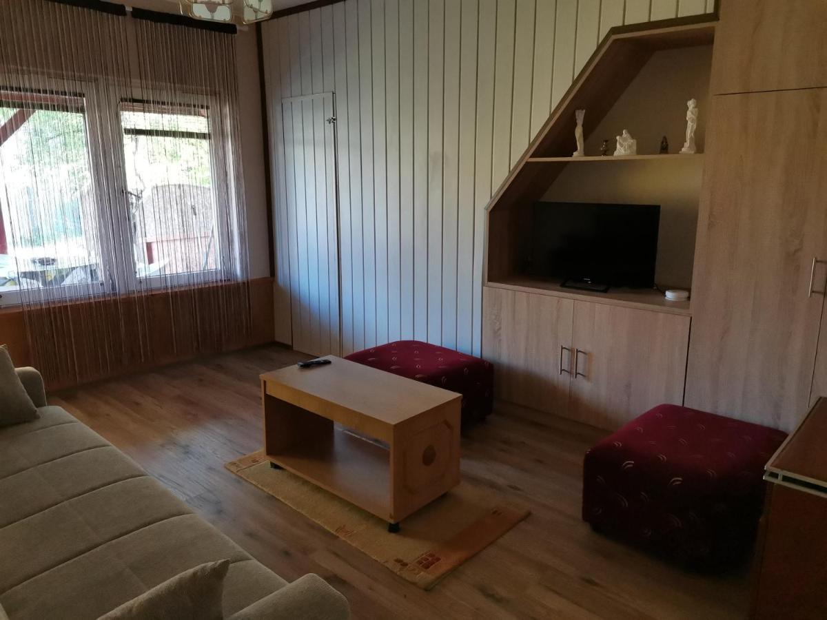 巴拉通雷勒Roland Apartman公寓 外观 照片
